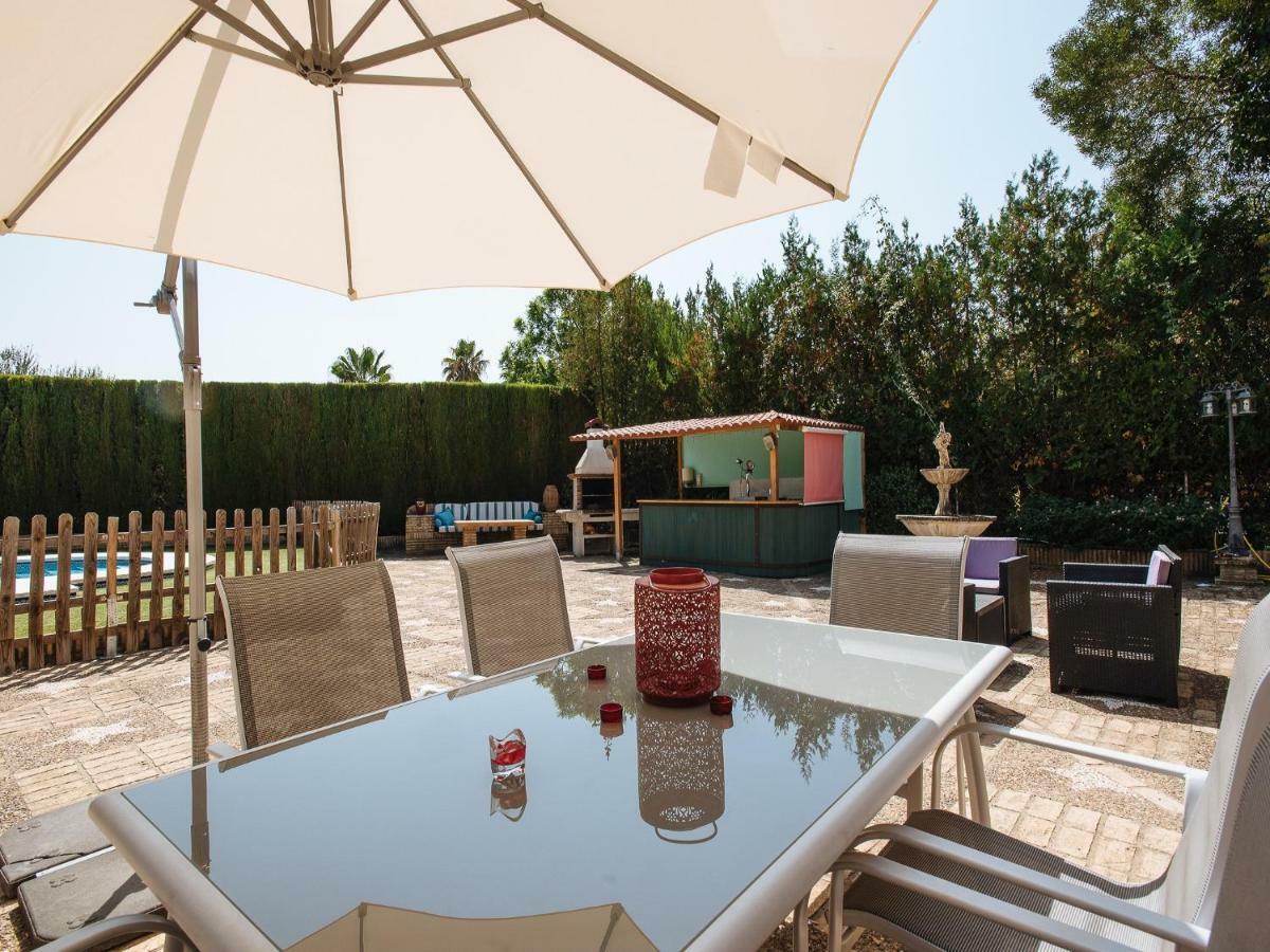 Divi Apartments Villa Reyes マイレナ・デル・アルハラフェ エクステリア 写真