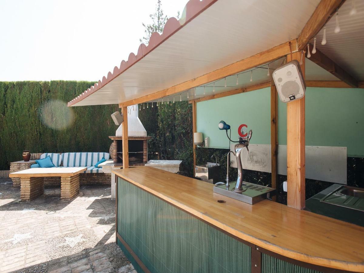Divi Apartments Villa Reyes マイレナ・デル・アルハラフェ エクステリア 写真